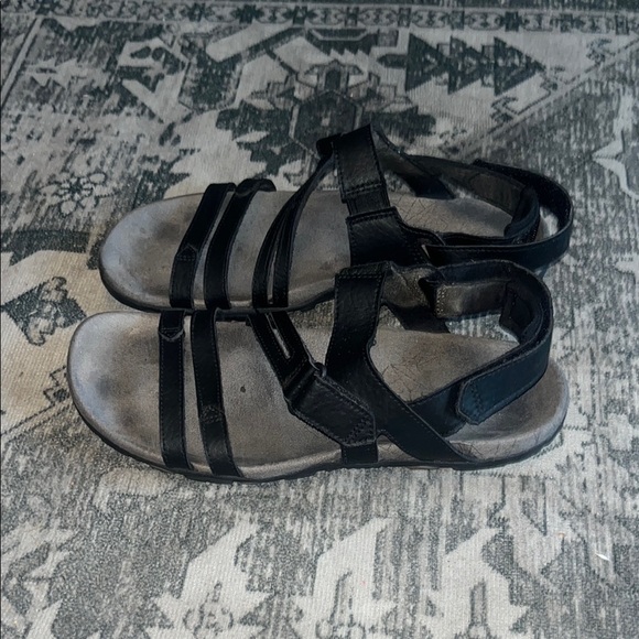 Merrell women’s sandspur Black Strappy Sandals size 7 - Picture 1 of 7